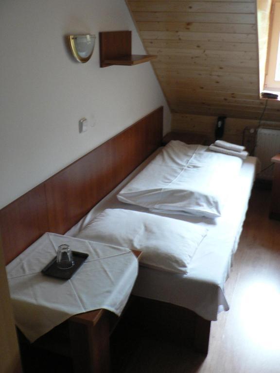 Lazensky Lecebny Dum Praha Luhacovice Room photo