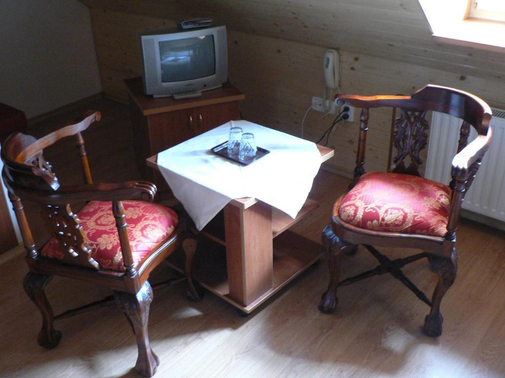 Lazensky Lecebny Dum Praha Luhacovice Room photo