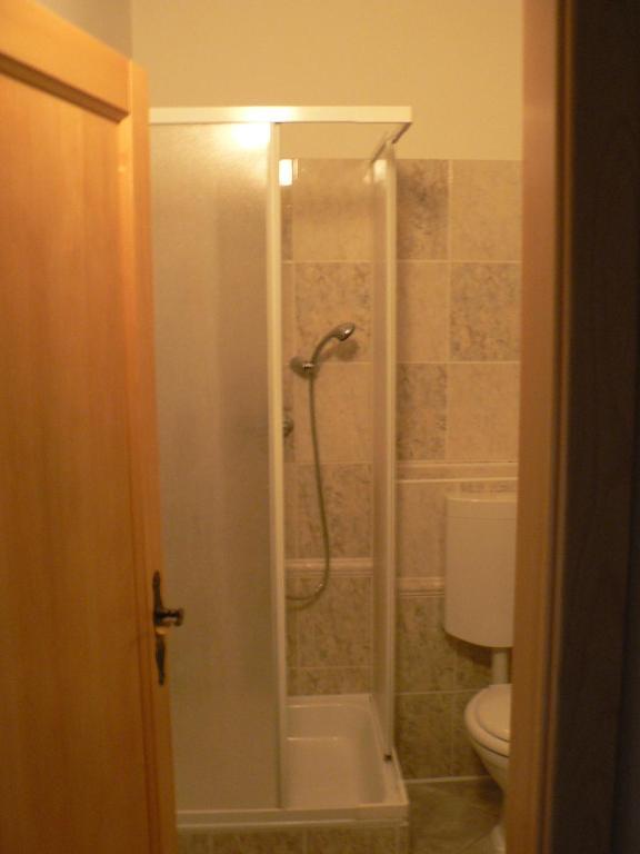 Lazensky Lecebny Dum Praha Luhacovice Room photo